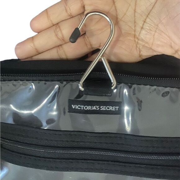 Victoria’s Secret 3 Trio Hanging Travel Bag Toiletry Kit - Picture 5 of 5